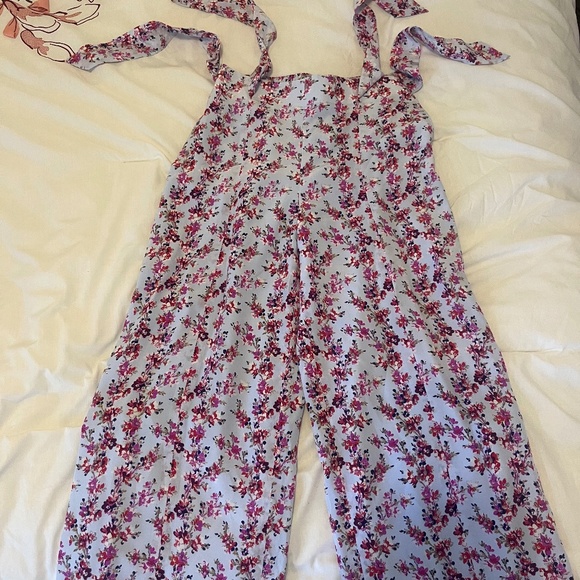 Beautiful high waisted pants with bow ties - Picture 1 of 1